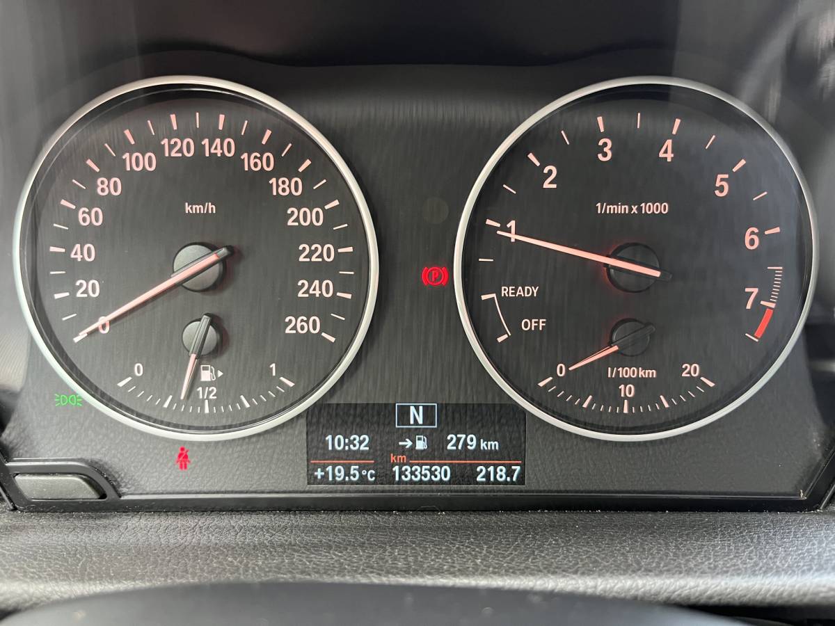 BMW 2 Serie BMW 218i Active Tourer | NAVI | CLIMA | PDC | STOELVERWARMING