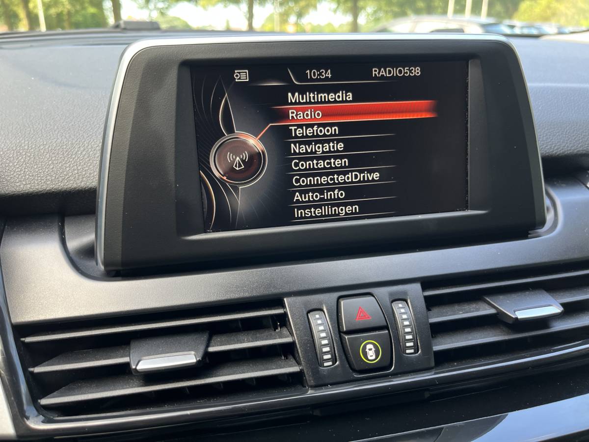 BMW 2 Serie BMW 218i Active Tourer | NAVI | CLIMA | PDC | STOELVERWARMING
