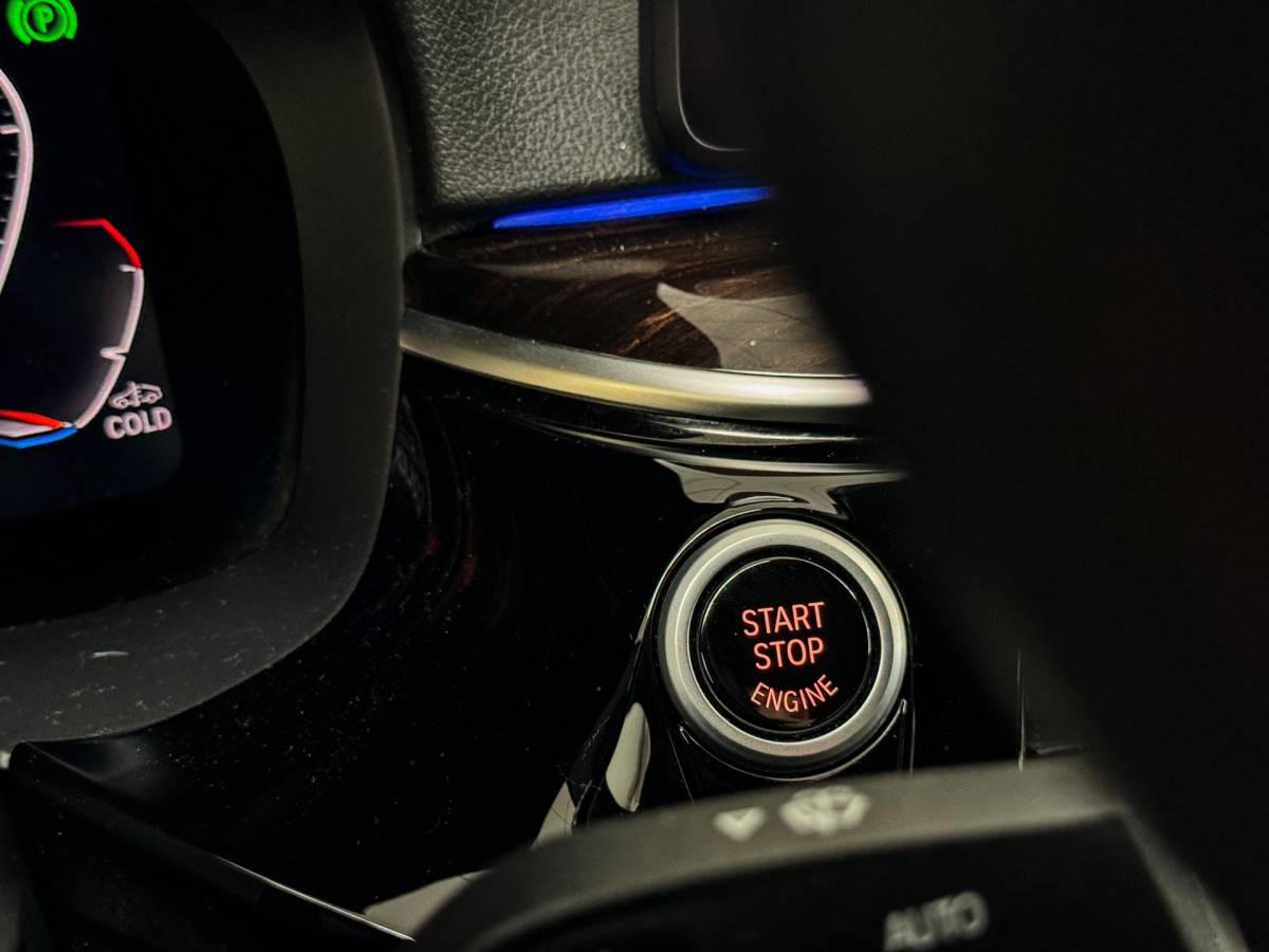 BMW 5 Serie BMW 5-serie 530d Business Edition Plus M-Sport|Laser Led|Leder|Clima|Hud|