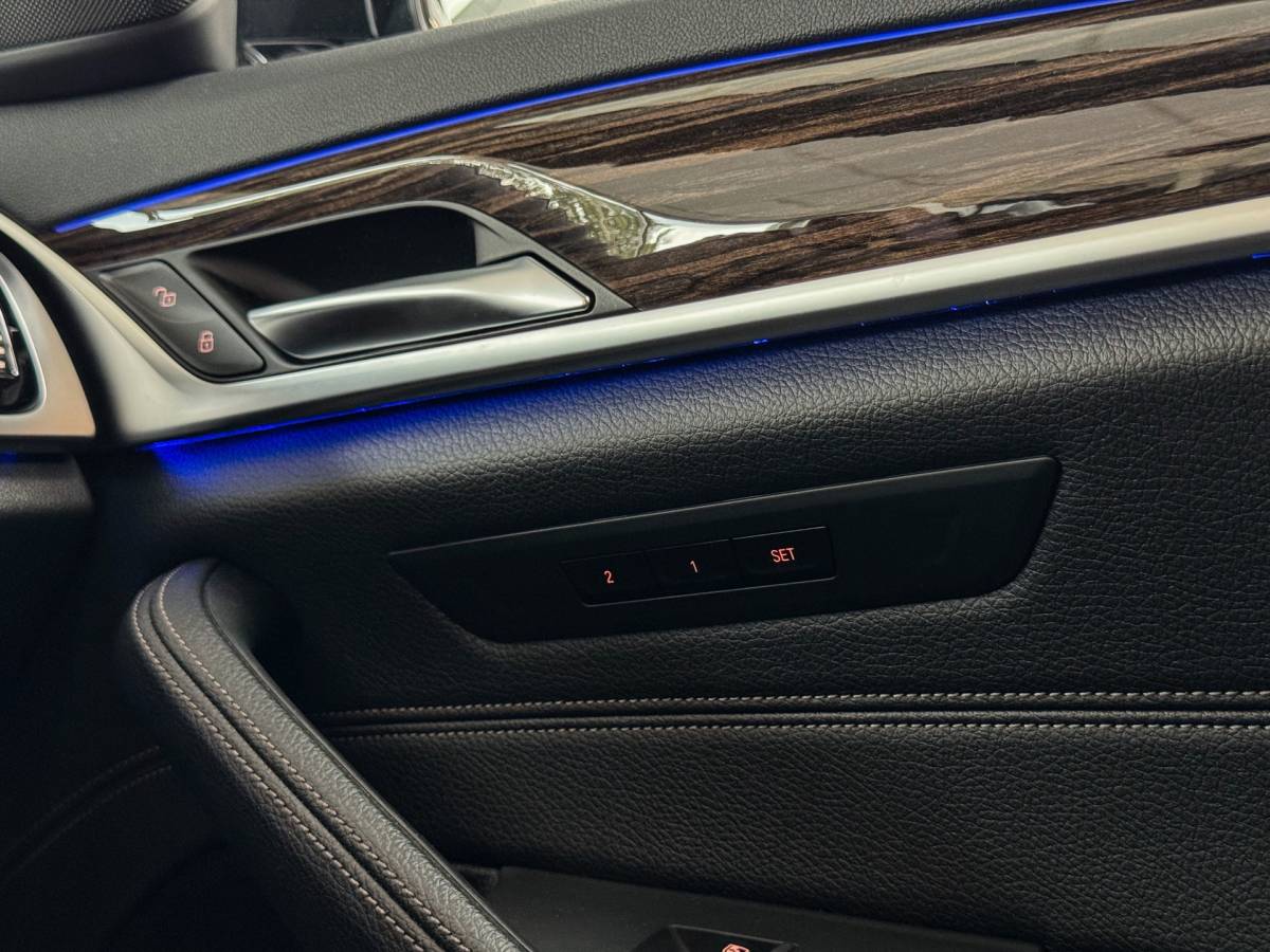 BMW 5 Serie BMW 5-serie 530d Business Edition Plus M-Sport|Laser Led|Leder|Clima|Hud|