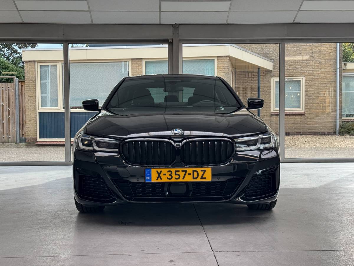 BMW 5 Serie BMW 5-serie 530d Business Edition Plus M-Sport|Laser Led|Leder|Clima|Hud|