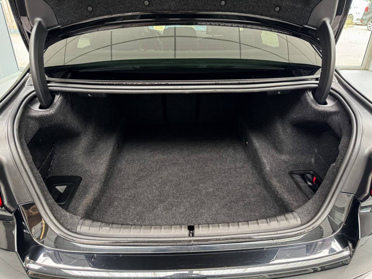 BMW 5 Serie BMW 5-serie 530d Business Edition Plus M-Sport|Laser Led|Leder|Clima|Hud|