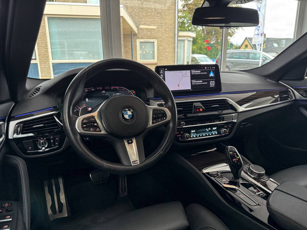 BMW 5 Serie BMW 5-serie 530d Business Edition Plus M-Sport|Laser Led|Leder|Clima|Hud|