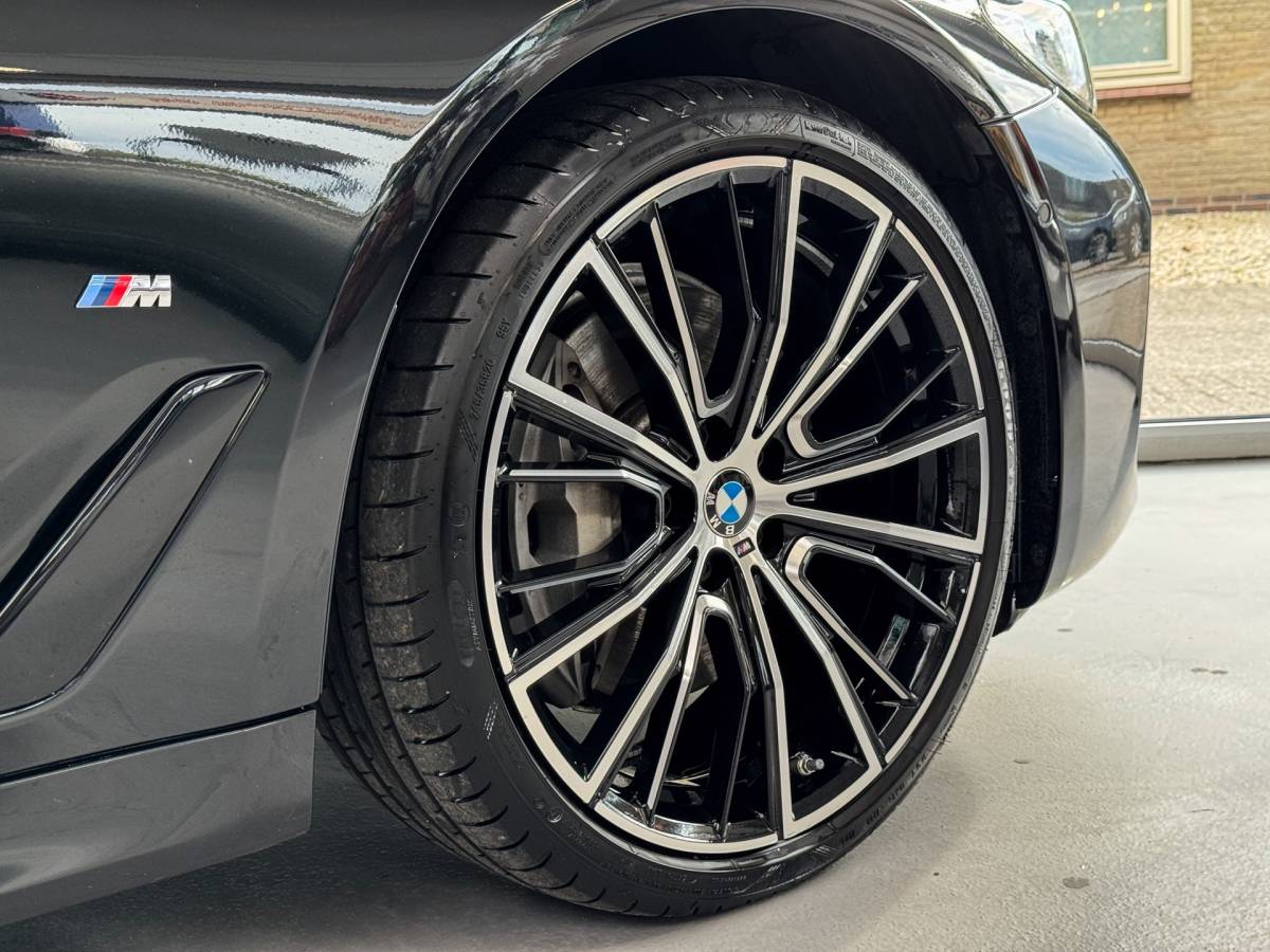 BMW 5 Serie BMW 5-serie 530d Business Edition Plus M-Sport|Laser Led|Leder|Clima|Hud|