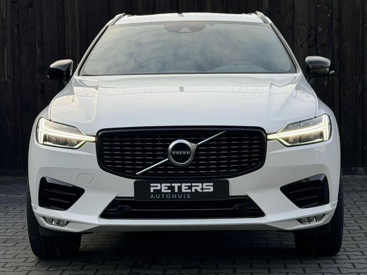 Volvo XC60 Volvo XC60 2.0 T4 R-Design| Head-Up| 1e eigenaar| Trekhaak|