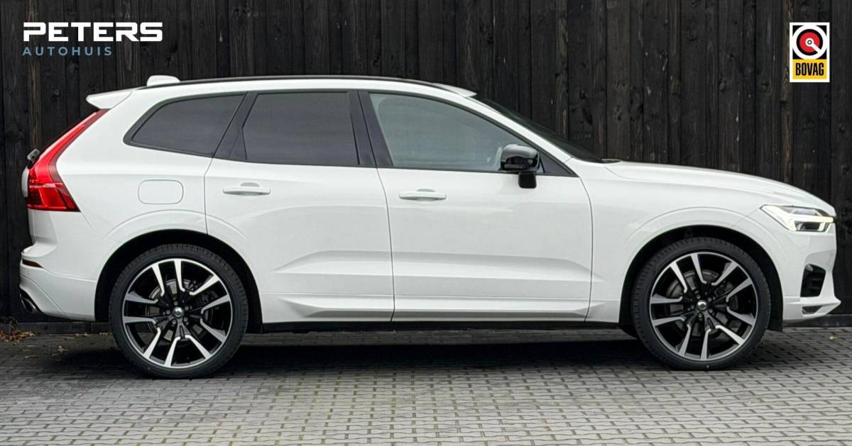 Volvo XC60 Volvo XC60 2.0 T4 R-Design| Head-Up| 1e eigenaar| Trekhaak|