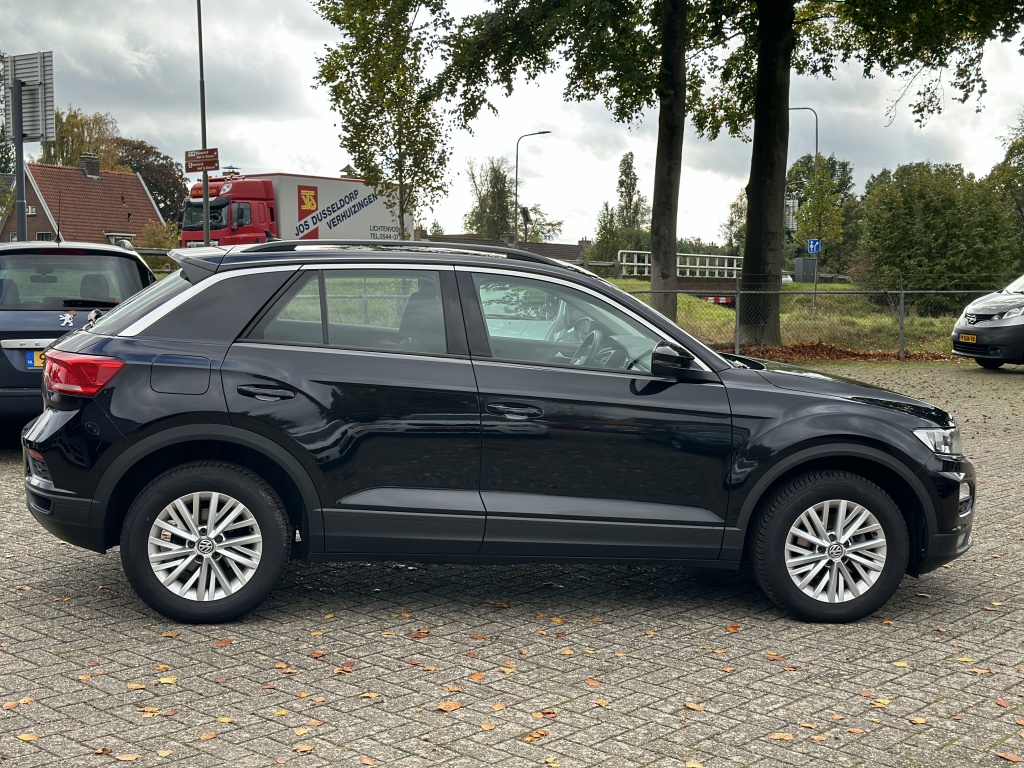 Volkswagen T-Roc Volkswagen T-Roc 1.0 TSI Carplay*PDC*CLima*Stoelvw*1e Eigenaar