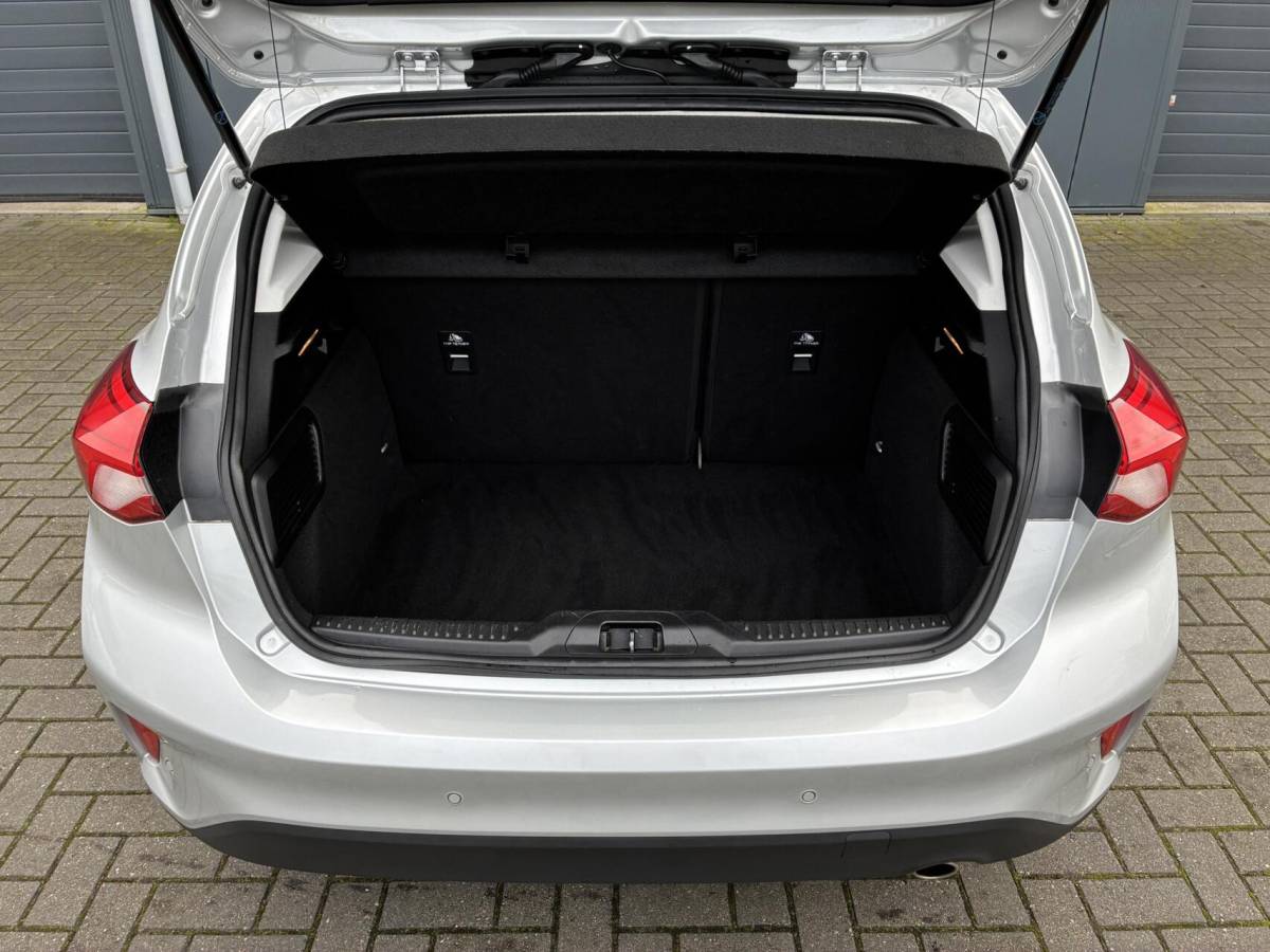 Ford Focus Ford Focus 1.0 EcoBoost Titanium Business | CRUISE ACC | PDC | WINTER PAKKET | 102000 KM!!!