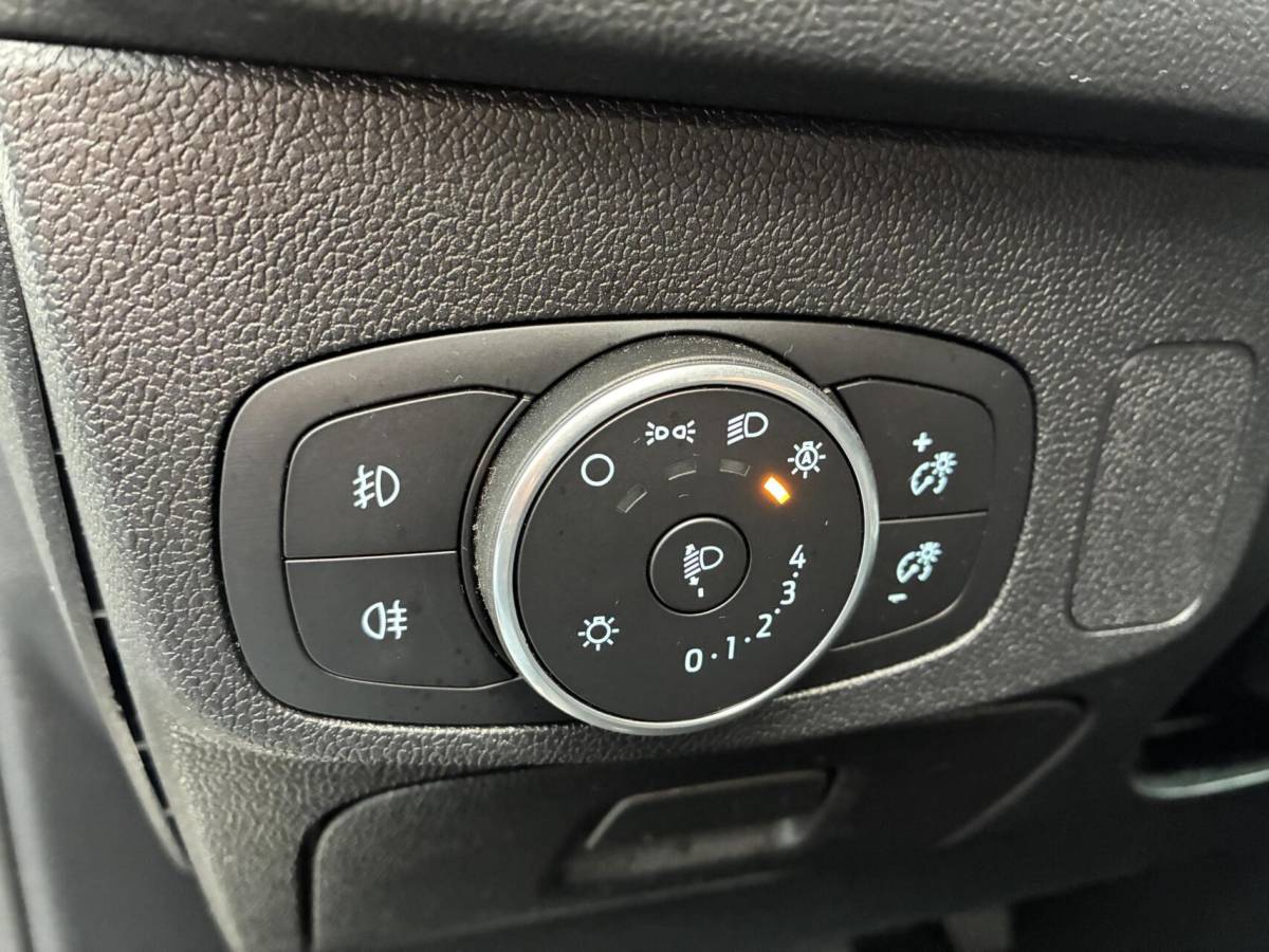 Ford Focus Ford Focus 1.0 EcoBoost Titanium Business | CRUISE ACC | PDC | WINTER PAKKET | 102000 KM!!!