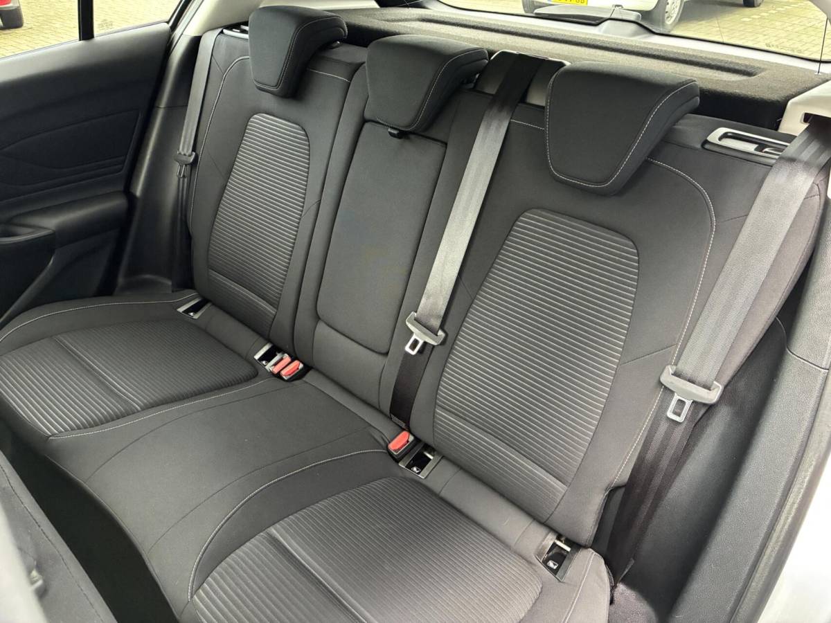 Ford Focus Ford Focus 1.0 EcoBoost Titanium Business | CRUISE ACC | PDC | WINTER PAKKET | 102000 KM!!!