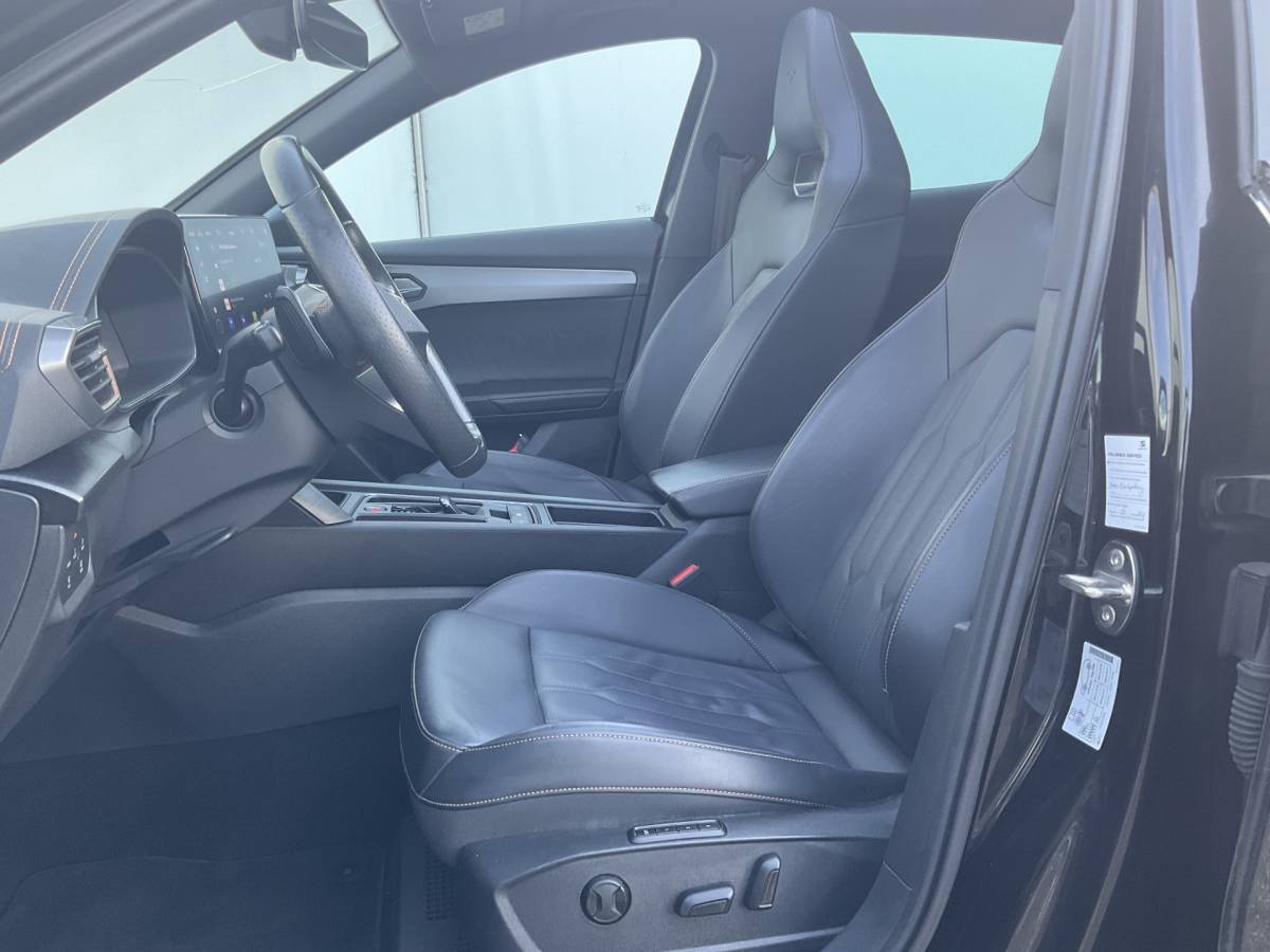 CUPRA Formentor CUPRA Formentor 1.5 TSI Pano.dak Adap.Cruise Memory Keyless Stoel/Stuurverw Leder Vol opties!