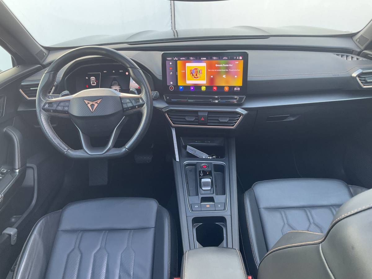 CUPRA Formentor CUPRA Formentor 1.5 TSI Pano.dak Adap.Cruise Memory Keyless Stoel/Stuurverw Leder Vol opties!