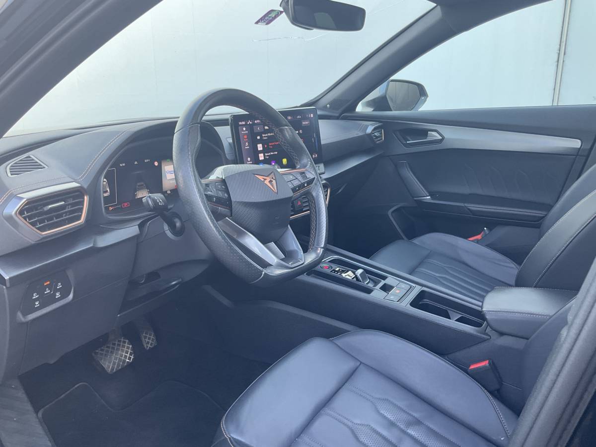 CUPRA Formentor CUPRA Formentor 1.5 TSI Pano.dak Adap.Cruise Memory Keyless Stoel/Stuurverw Leder Vol opties!