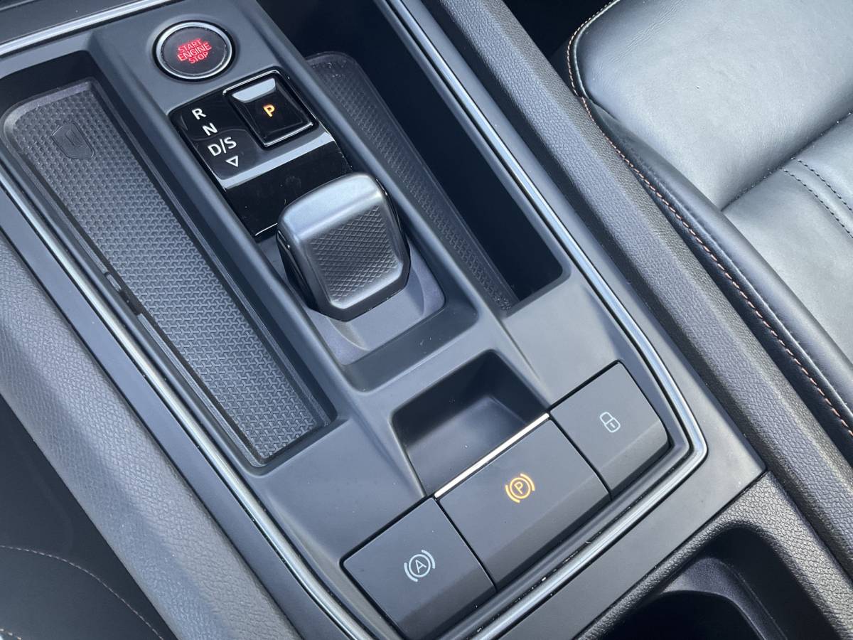 CUPRA Formentor CUPRA Formentor 1.5 TSI Pano.dak Adap.Cruise Memory Keyless Stoel/Stuurverw Leder Vol opties!