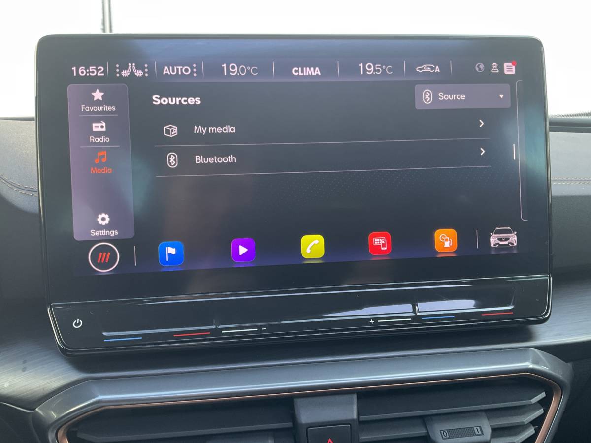 CUPRA Formentor CUPRA Formentor 1.5 TSI Pano.dak Adap.Cruise Memory Keyless Stoel/Stuurverw Leder Vol opties!