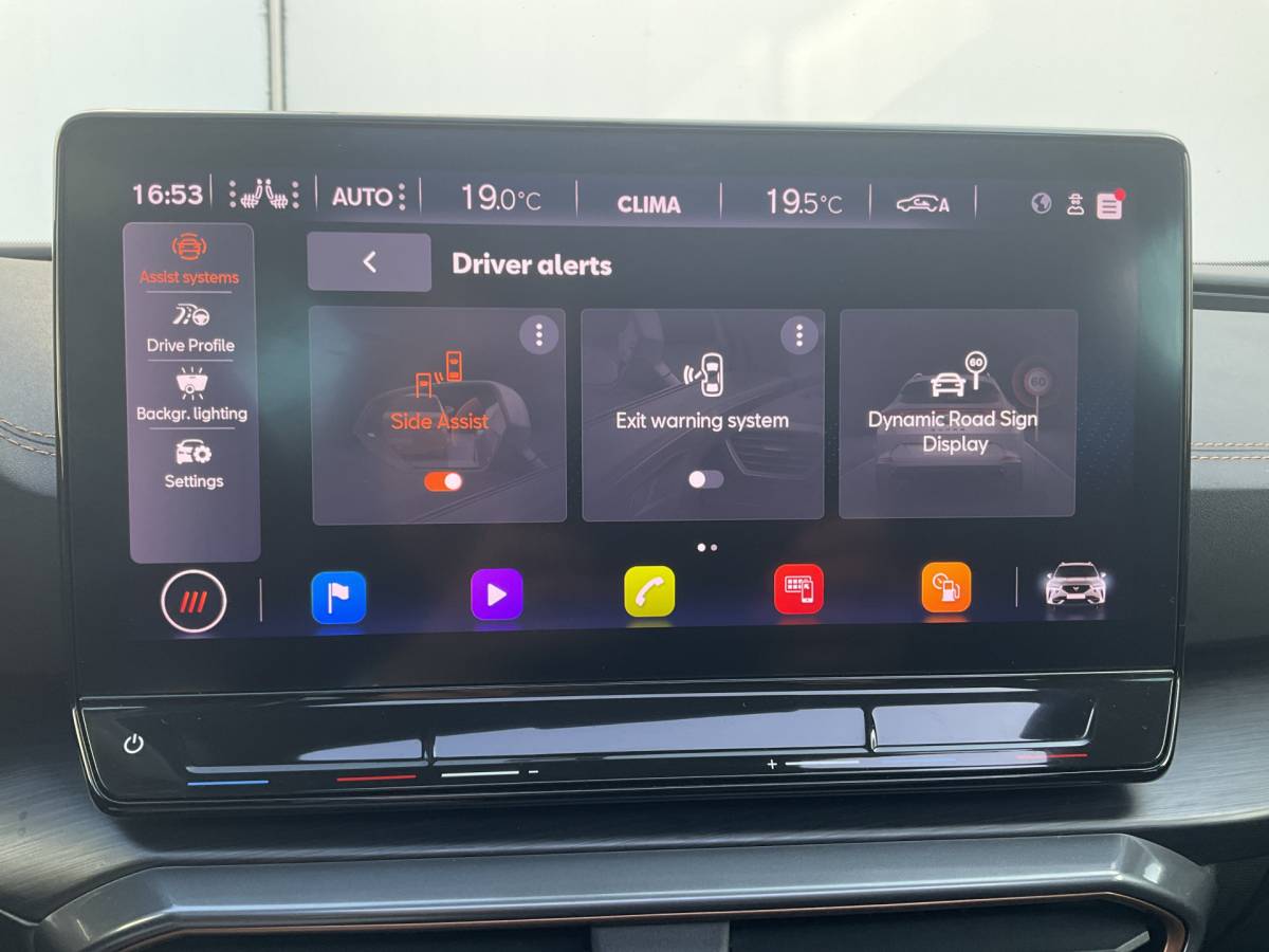 CUPRA Formentor CUPRA Formentor 1.5 TSI Pano.dak Adap.Cruise Memory Keyless Stoel/Stuurverw Leder Vol opties!