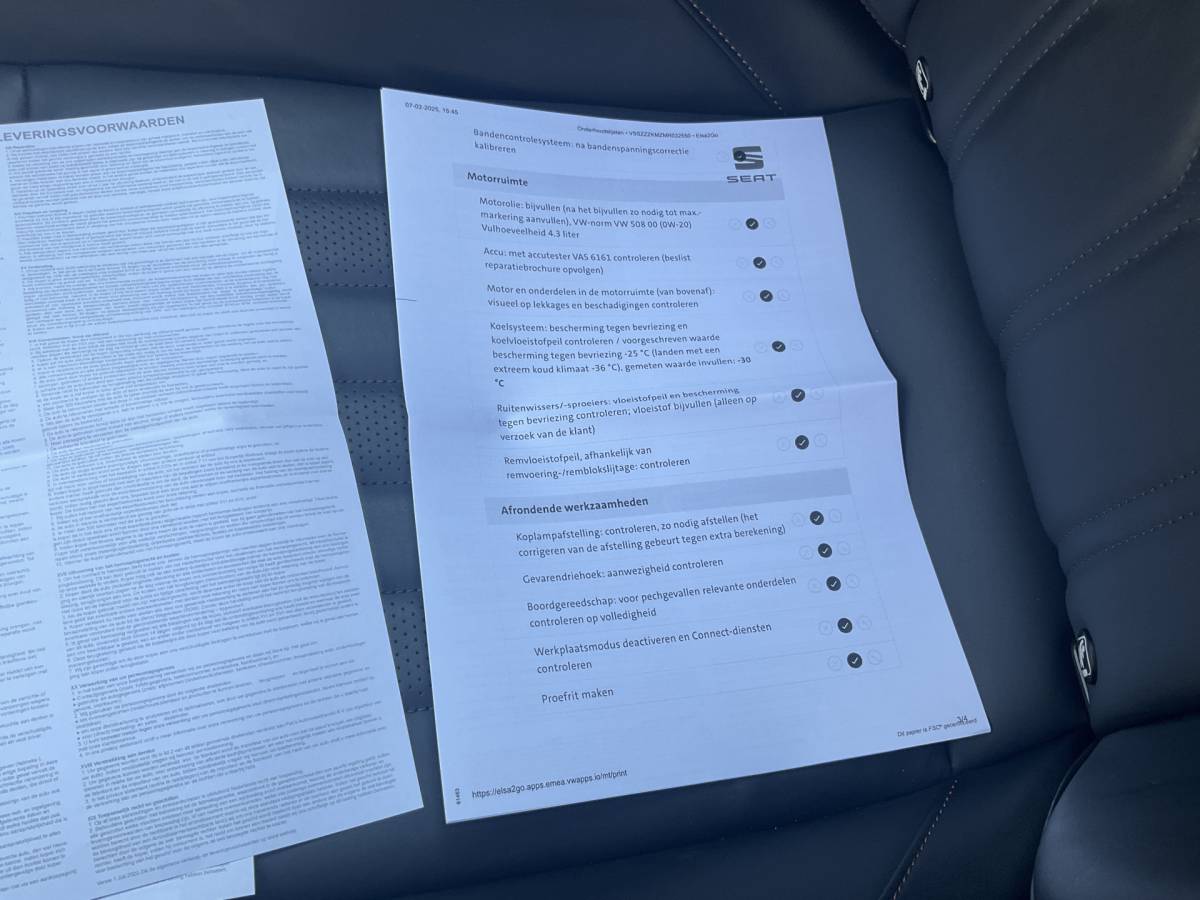 CUPRA Formentor CUPRA Formentor 1.5 TSI Pano.dak Adap.Cruise Memory Keyless Stoel/Stuurverw Leder Vol opties!