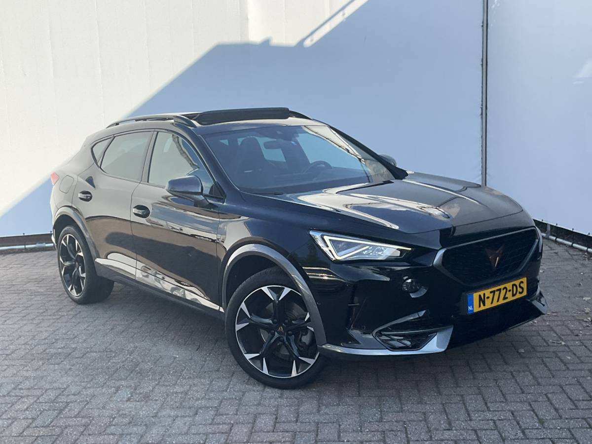 CUPRA Formentor CUPRA Formentor 1.5 TSI Pano.dak Adap.Cruise Memory Keyless Stoel/Stuurverw Leder Vol opties!