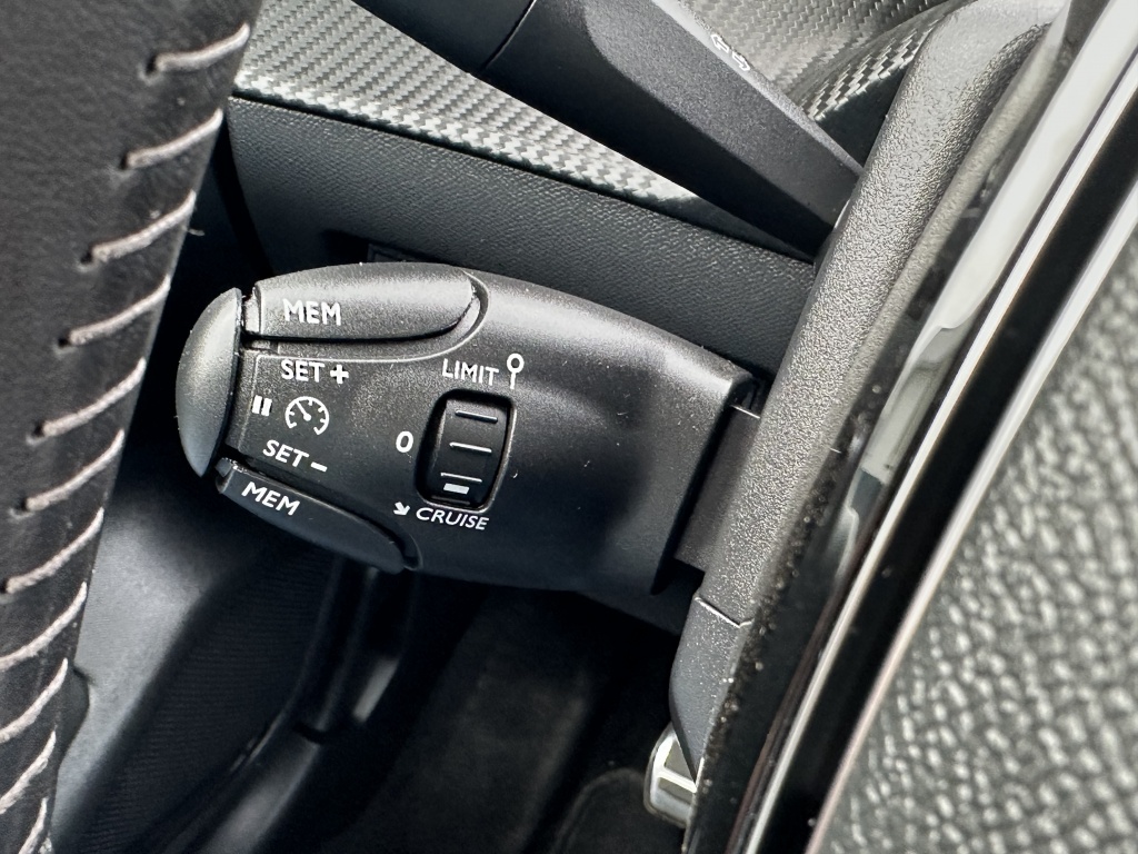 Peugeot 208 Peugeot 208 1.2 100 PK Allure Pack | Rijklaarprijs |