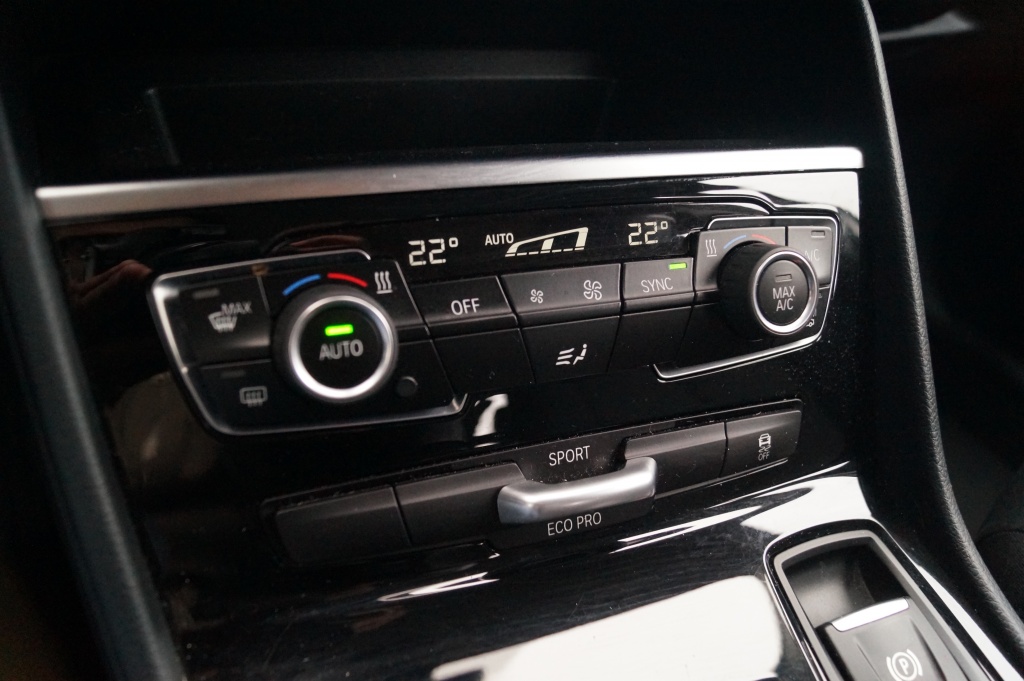 BMW 2 Serie Bmw 2-serie Active Tourer 216i Executive Edition -NAVI-ECC-PDC-TREKHAAK-