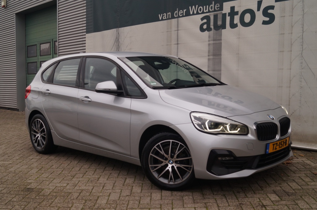 BMW 2 Serie Bmw 2-serie Active Tourer 216i Executive Edition -NAVI-ECC-PDC-TREKHAAK-