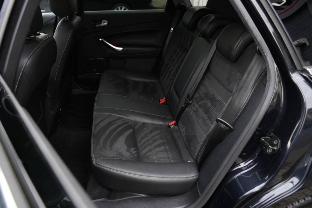 Ford Mondeo Ford Mondeo Wagon 2.0 SCTi Titanium 203pk, Automaat, Navi