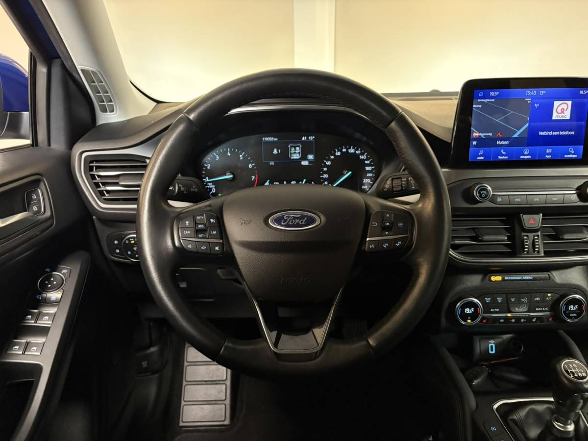 Ford Focus Ford Focus Wagon 1.0 EcoBoost Titanium Business *Stoel/Stuurverw.* Carplay|B&O|Dealer OH