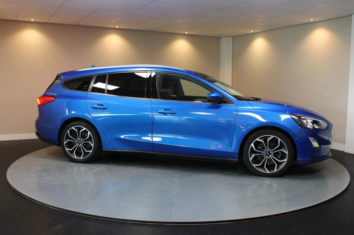 Ford Focus Ford Focus Wagon 1.0 EcoBoost Titanium Business *Stoel/Stuurverw.* Carplay|B&O|Dealer OH