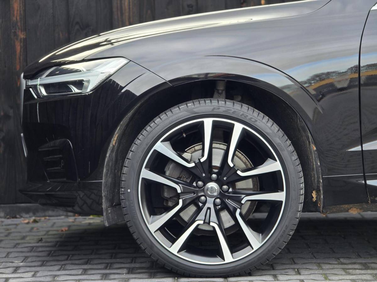 Volvo XC60 Volvo XC60 2.0 T5 AWD R-Design| Trekhaak| Memory| Stoelverw.