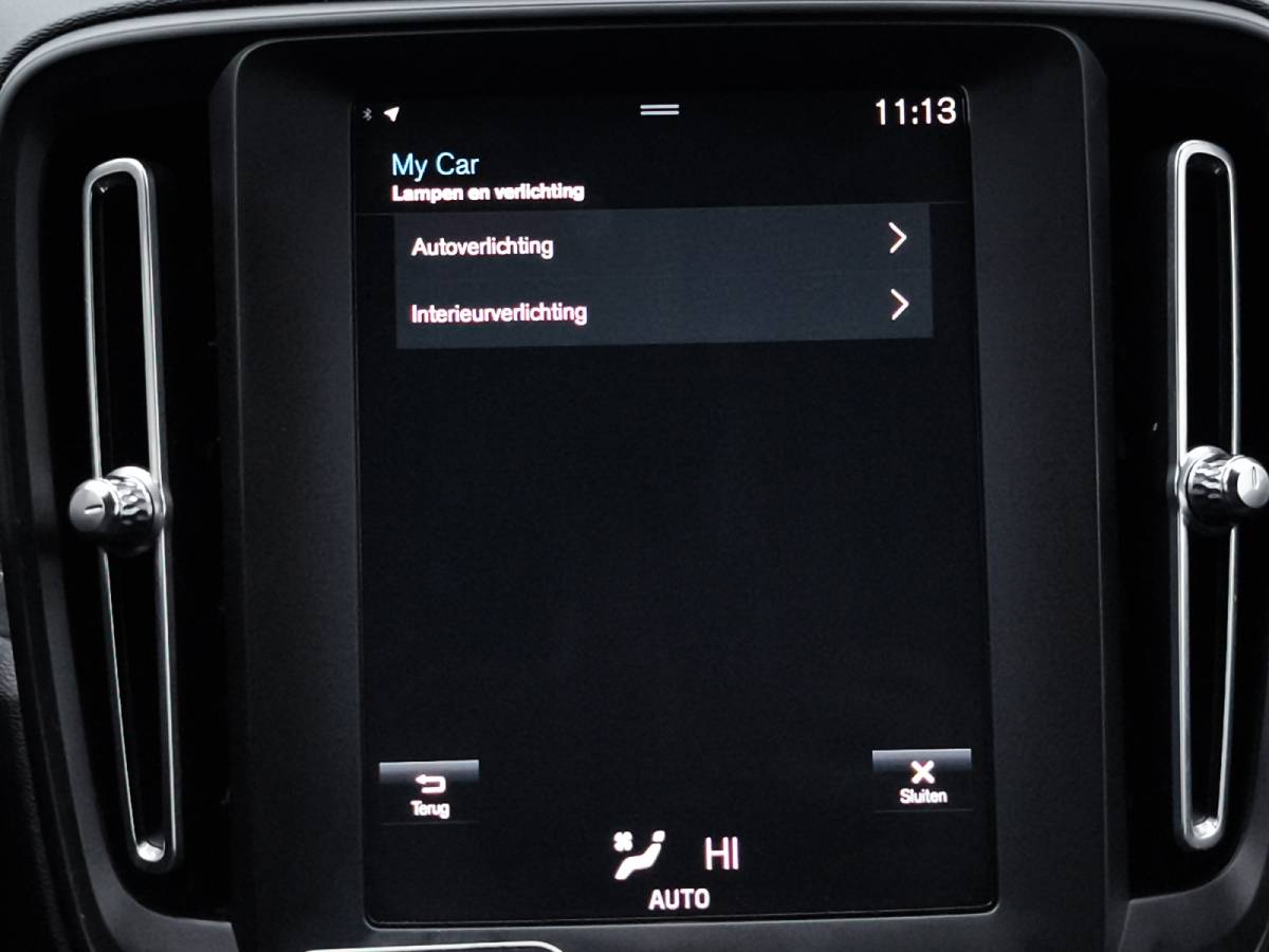 Volvo XC40 Volvo XC40 1.5 T2 Momentum Core 1e-Eig. & Dealer-Onderh. BOVAG-Garantie. NL-Auto.