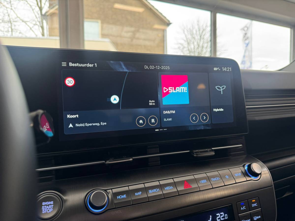 Hyundai Kona Hyundai KONA 1.6 GDI HEV Comfort |Led|Carplay|Camera|Dab|Key Less|
