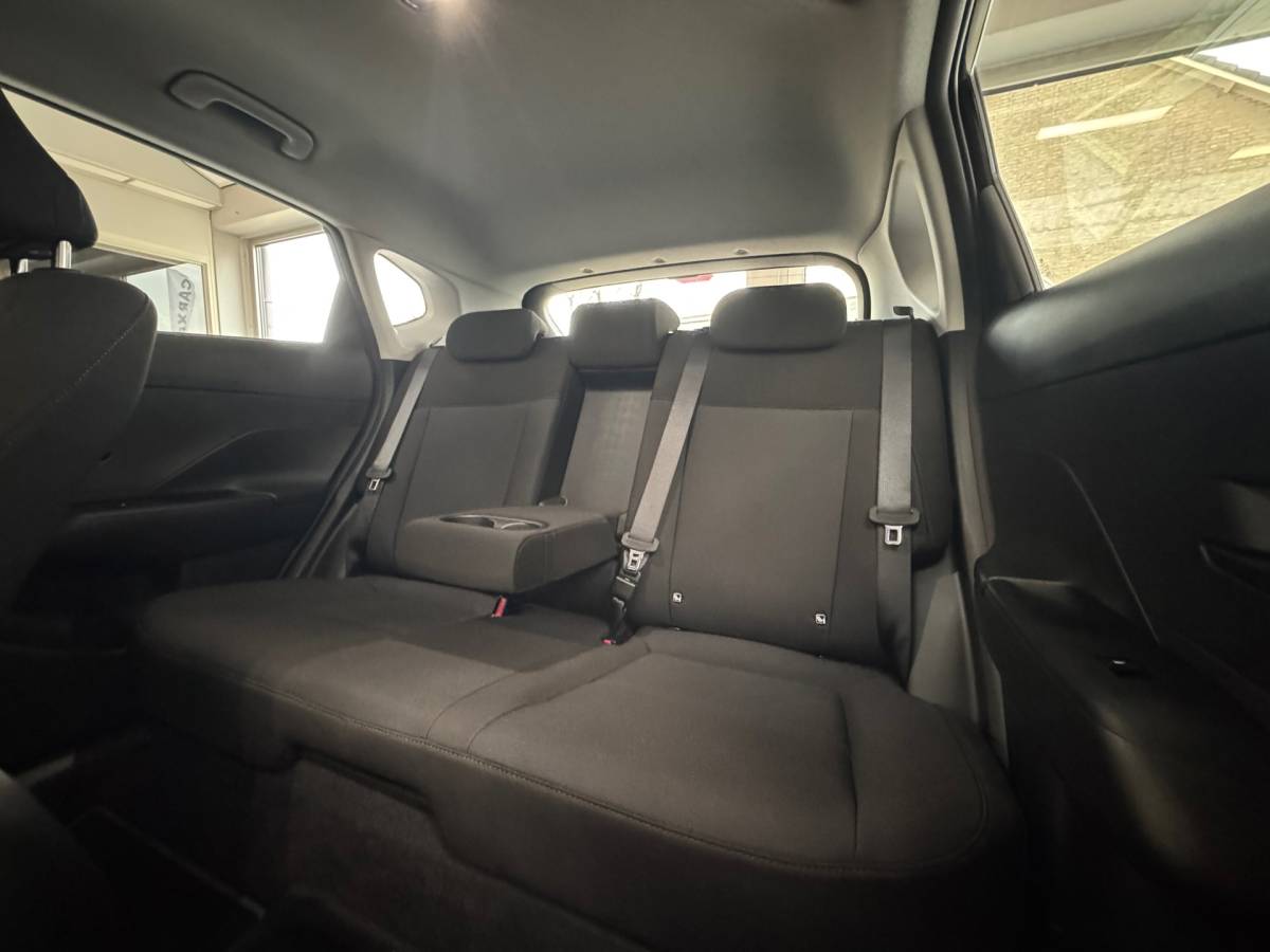 Hyundai Kona Hyundai KONA 1.6 GDI HEV Comfort |Led|Carplay|Camera|Dab|Key Less|