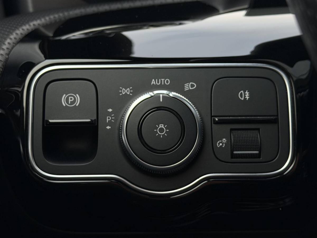 Mercedes-Benz CLA Mercedes CLA-klasse Shooting Brake 250 e AMG & Night pakket