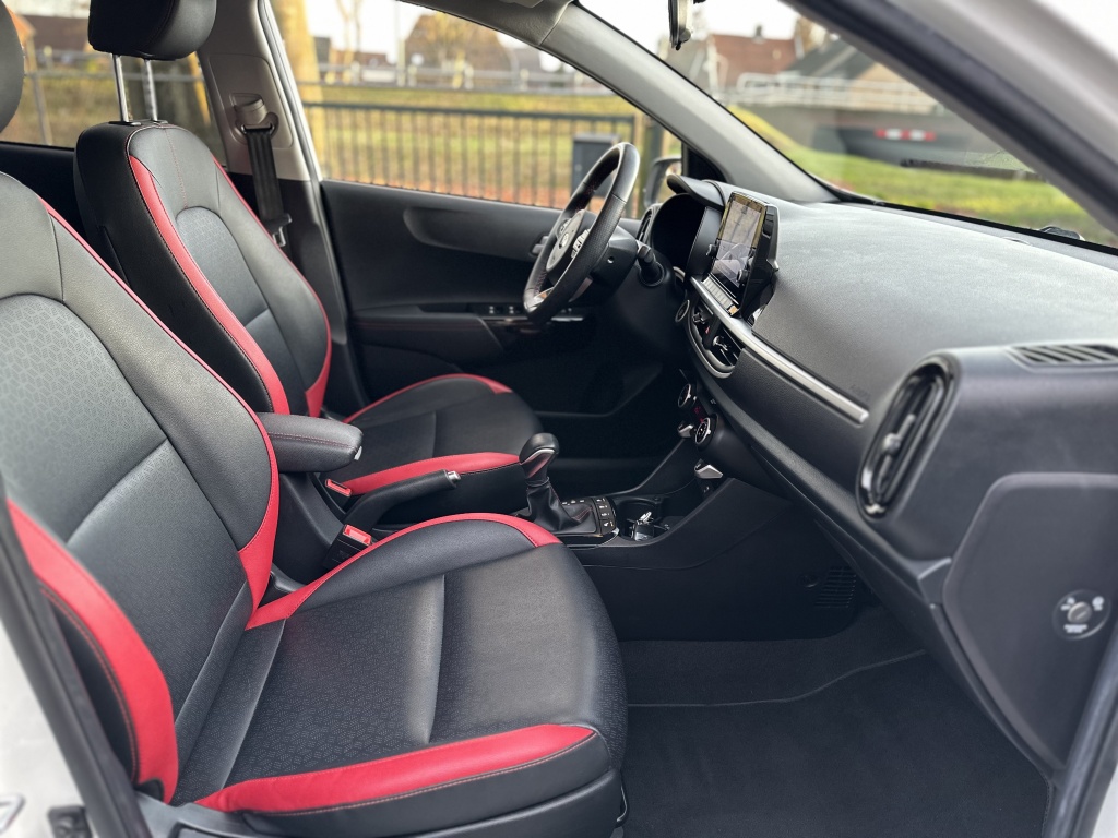 Kia Picanto Kia Picanto 1.0 MPi GT-Line AUTOMAAT*Camera*Carplay*Leder*LED*CLIMA