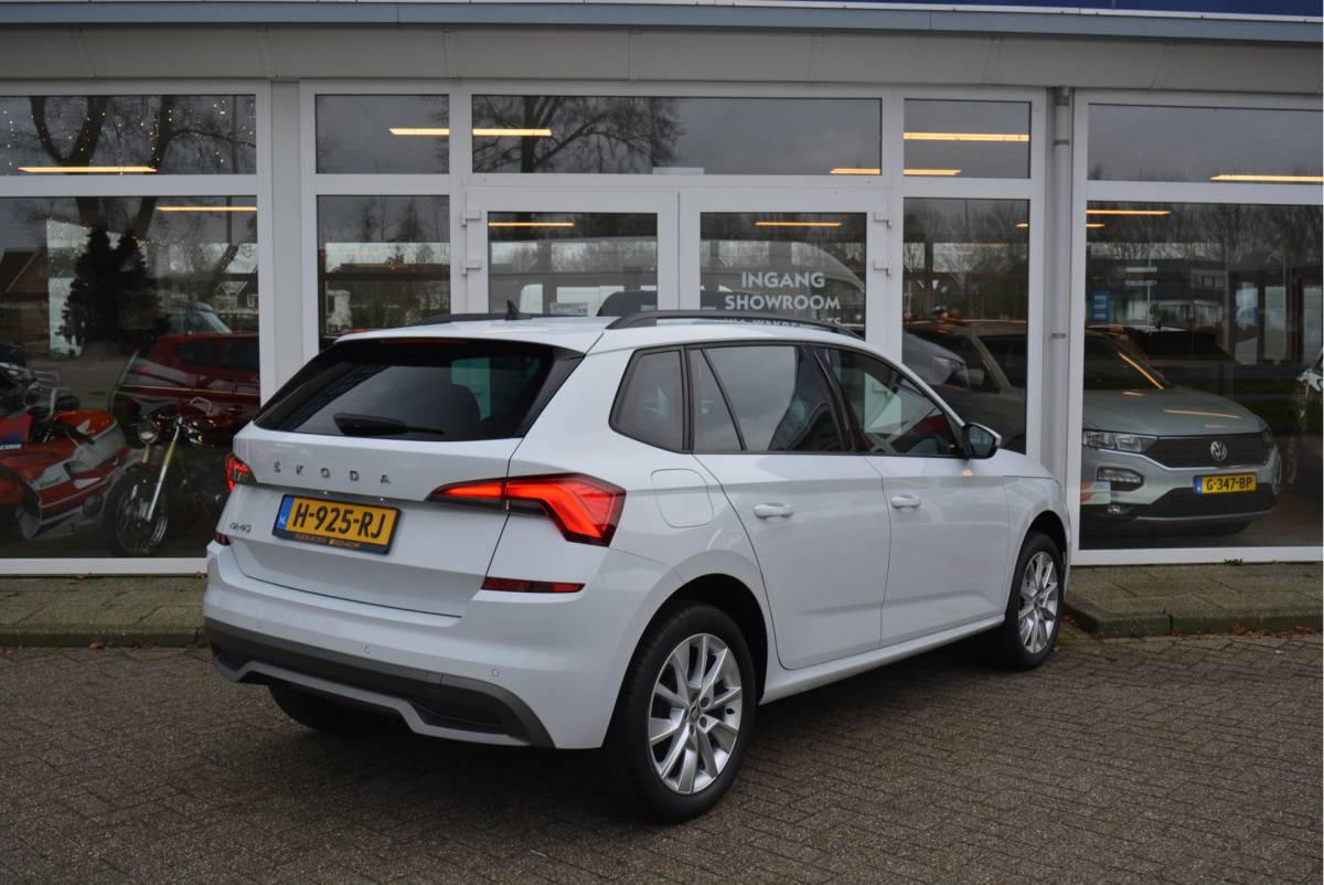 Škoda Kamiq ŠKODA Kamiq 1.0 116PK TSI Sport Business | Stoel VW | CarPlay | PDC | Orig. NL | NAP |