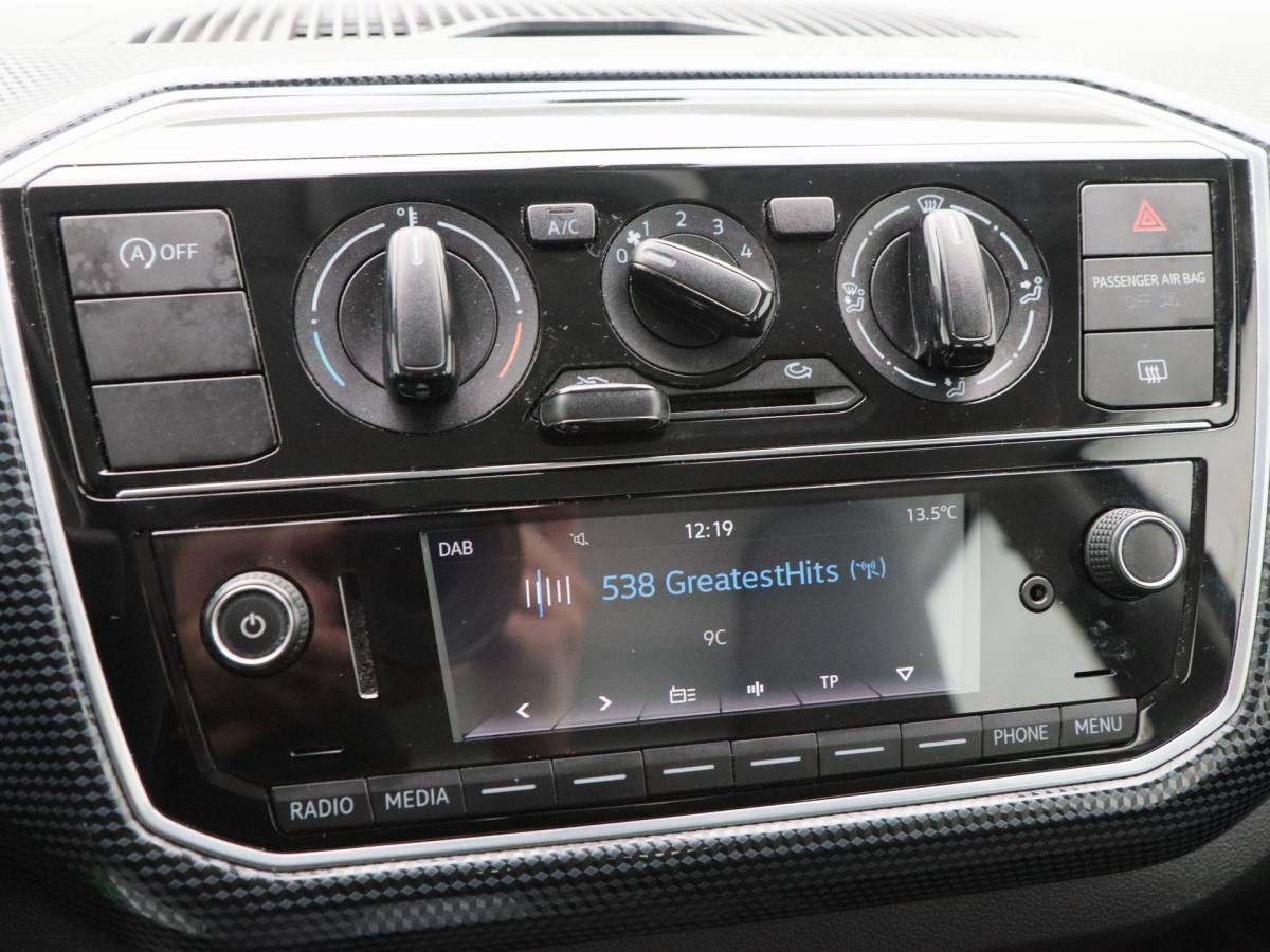 Volkswagen up! Volkswagen Up! 1.0 BMT move up! | Airco | Bluetooth | Elektrische Ramen