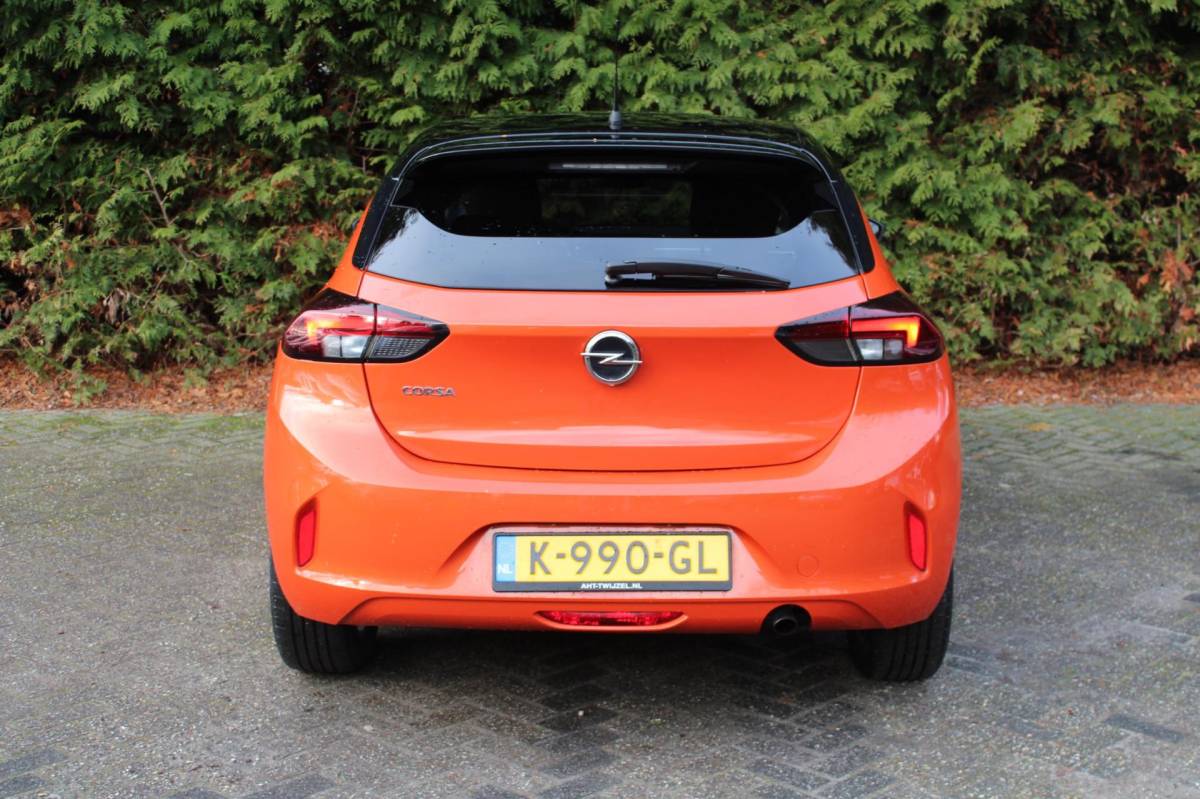 Opel Corsa Opel Corsa 1.2 Elegance 100PK Automaat | Airco | Lichtmetalen velgen | Airco