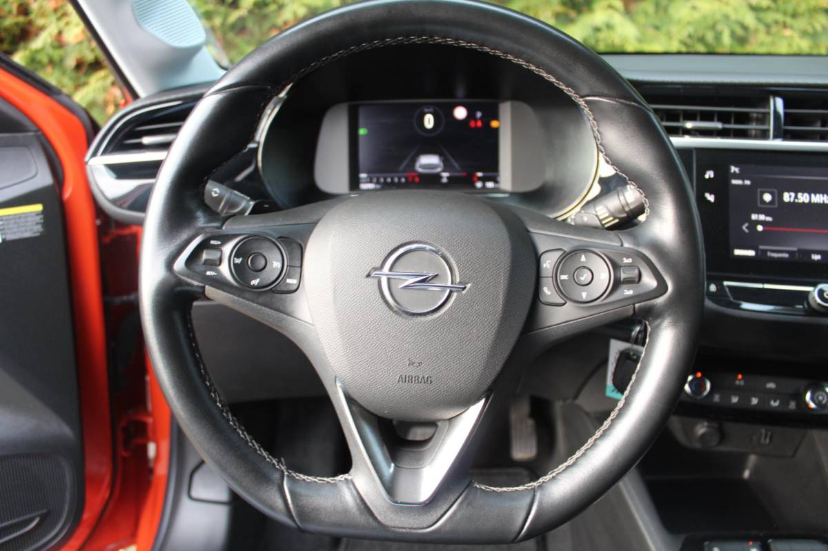 Opel Corsa Opel Corsa 1.2 Elegance 100PK Automaat | Airco | Lichtmetalen velgen | Airco