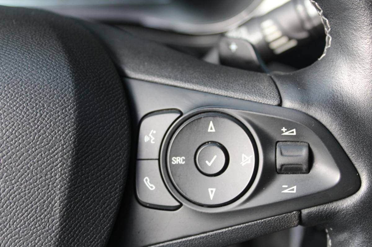 Opel Corsa Opel Corsa 1.2 Elegance 100PK Automaat | Airco | Lichtmetalen velgen | Airco