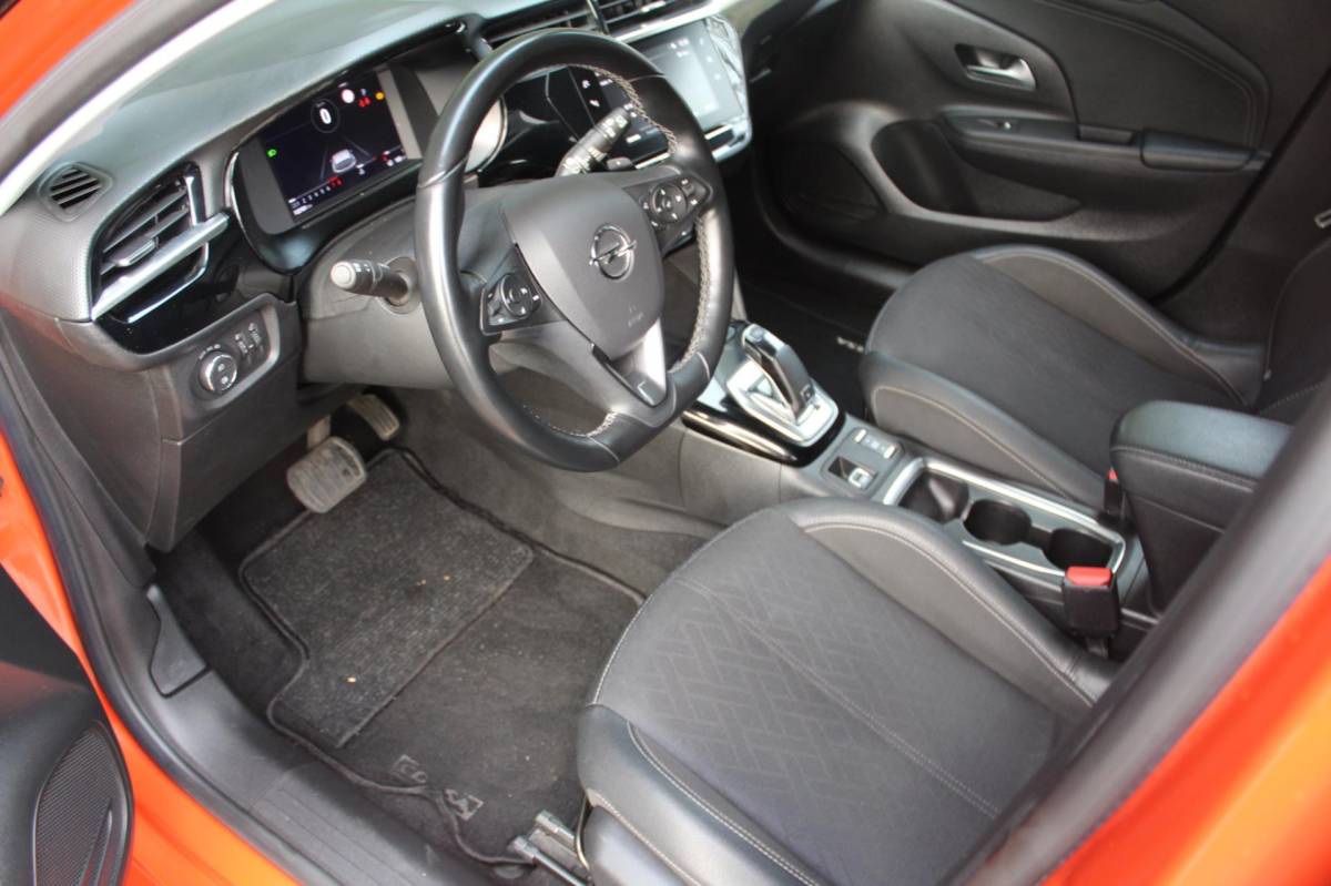 Opel Corsa Opel Corsa 1.2 Elegance 100PK Automaat | Airco | Lichtmetalen velgen | Airco