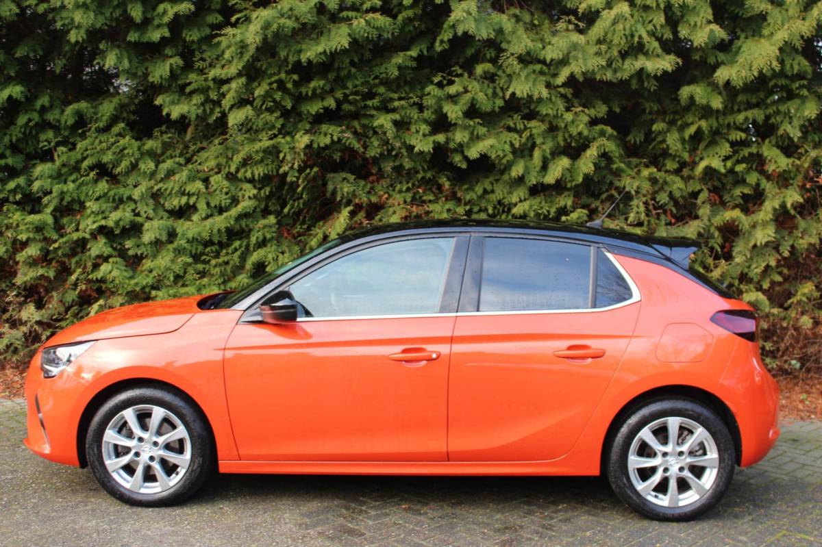 Opel Corsa Opel Corsa 1.2 Elegance 100PK Automaat | Airco | Lichtmetalen velgen | Airco