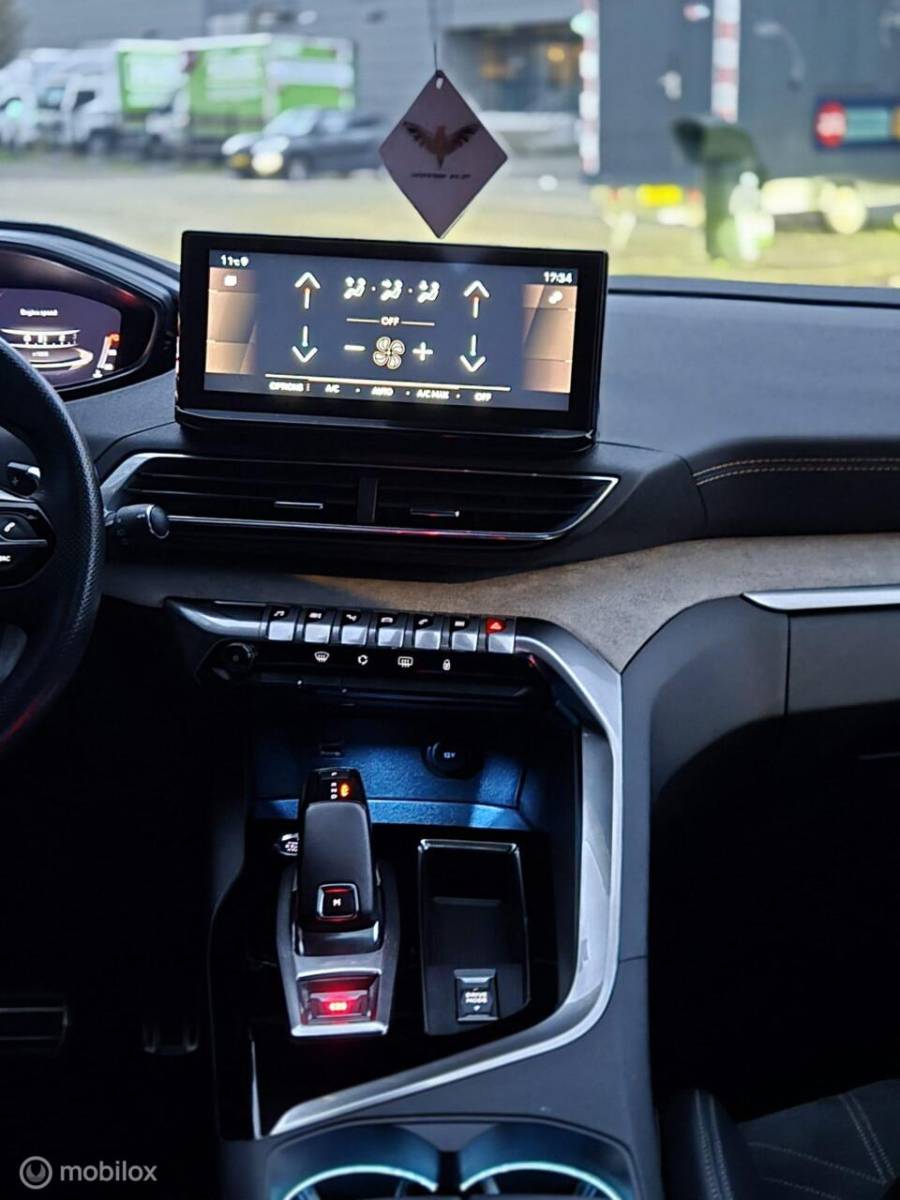 Peugeot 3008 Peugeot 3008 GT Automaat – Panoramadak |Keyless |6M Garantie