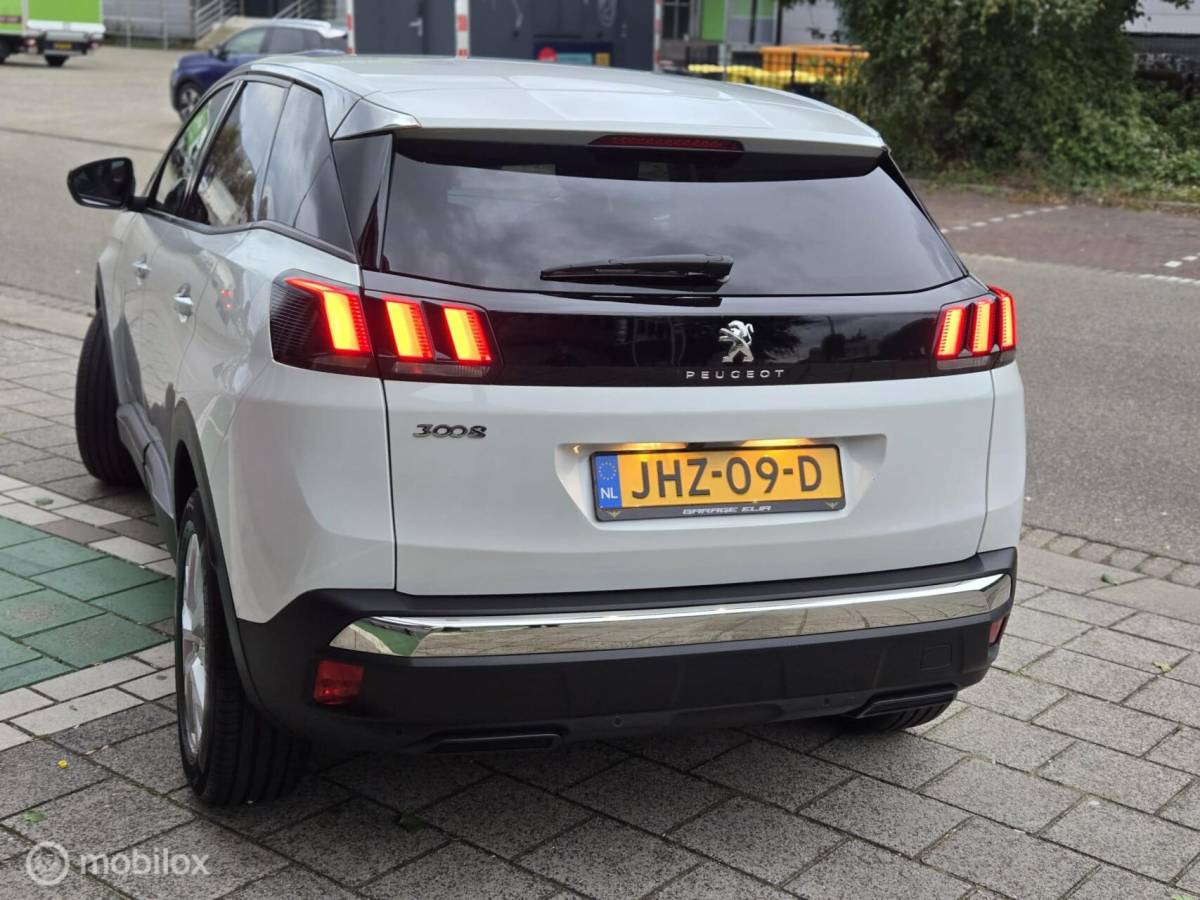 Peugeot 3008 Peugeot 3008 Aut.| LED | Navi | Camera | PDC | 6M Garantie