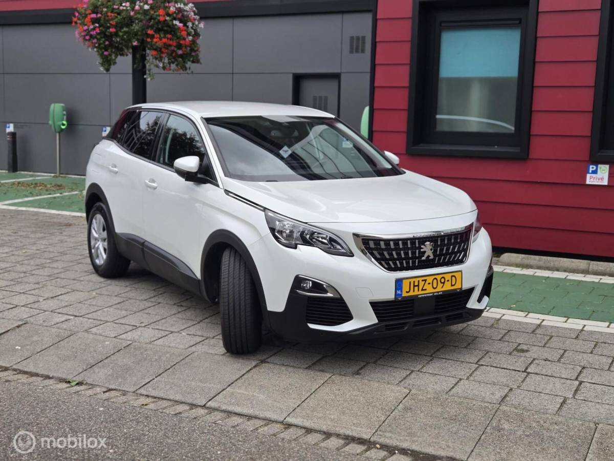 Peugeot 3008 Peugeot 3008 Aut.| LED | Navi | Camera | PDC | 6M Garantie