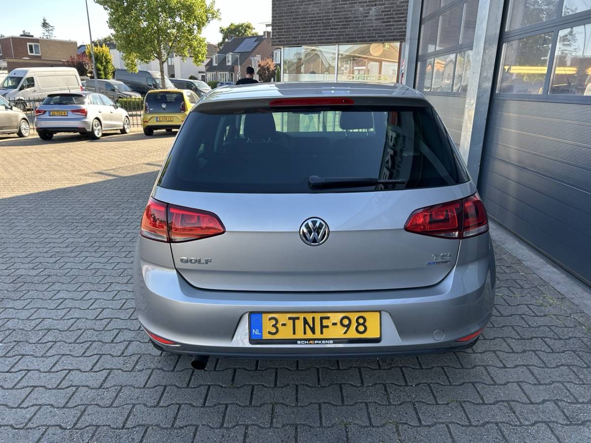Volkswagen Golf VOLKSWAGEN Golf 1.2 TSI 105pk BMT 5-drs Highline