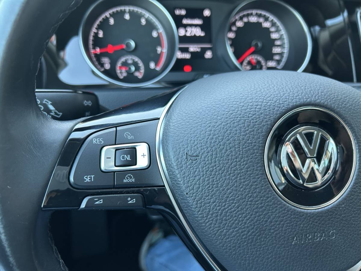 Volkswagen Golf VOLKSWAGEN Golf 1.2 TSI 105pk BMT 5-drs Highline