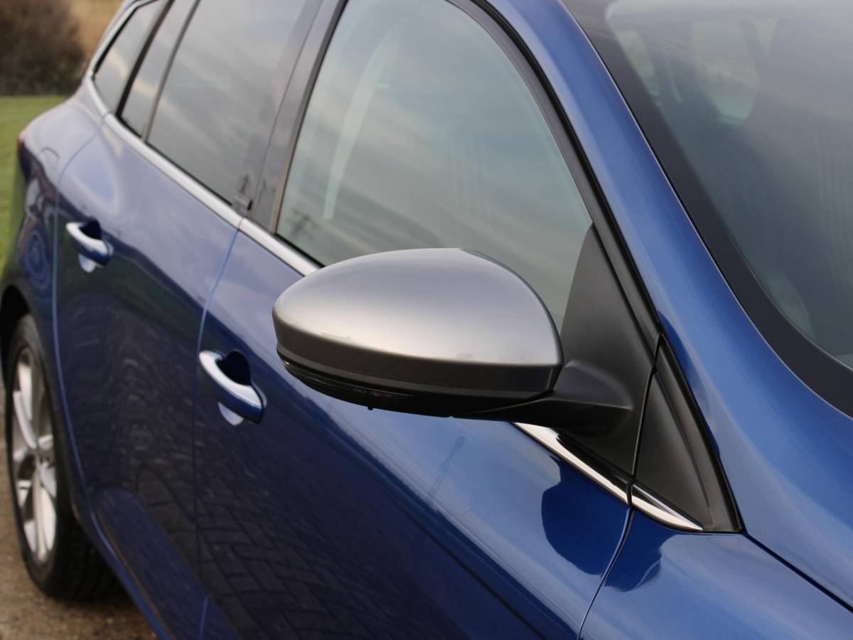 Renault Mégane Estate Renault Mégane Estate 1.6 TCe GT HUD LED 4 Control Pano