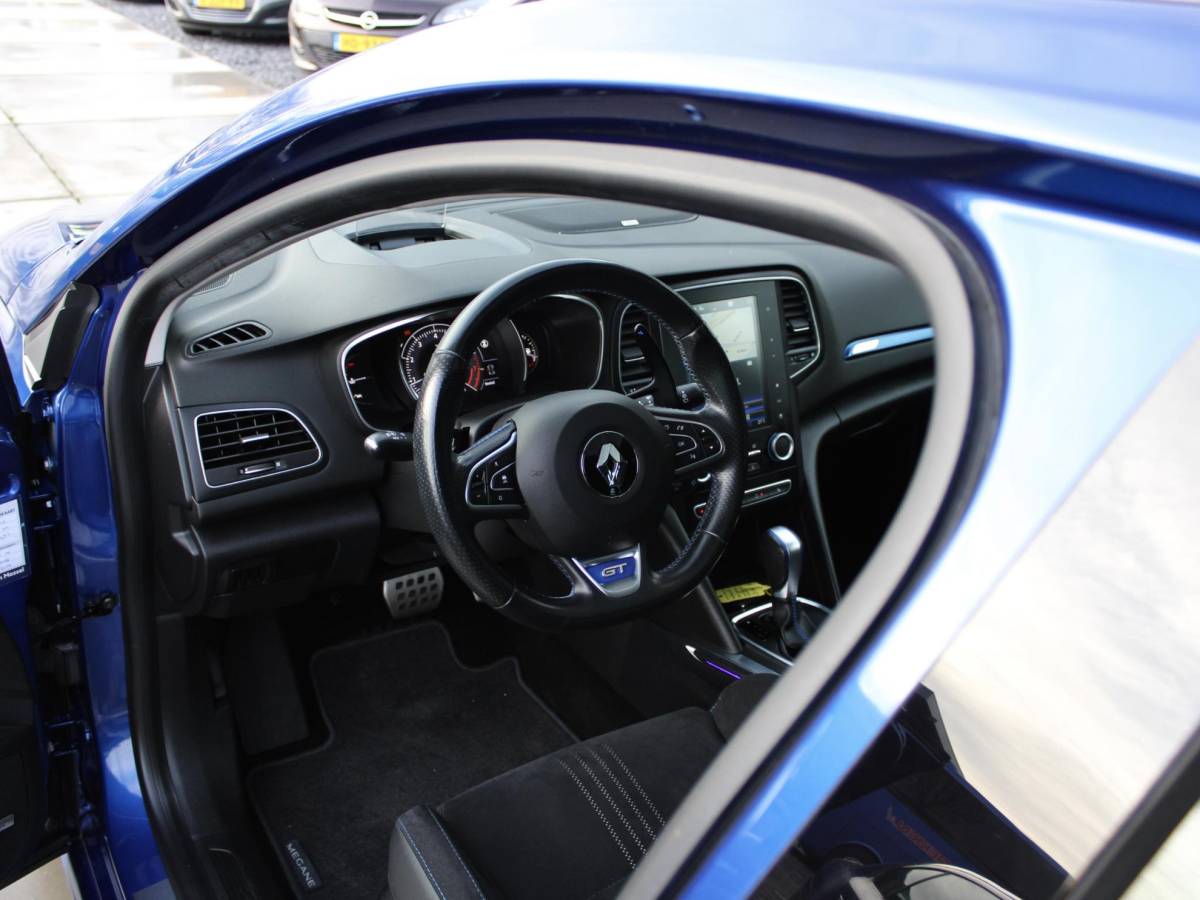 Renault Mégane Estate Renault Mégane Estate 1.6 TCe GT HUD LED 4 Control Pano