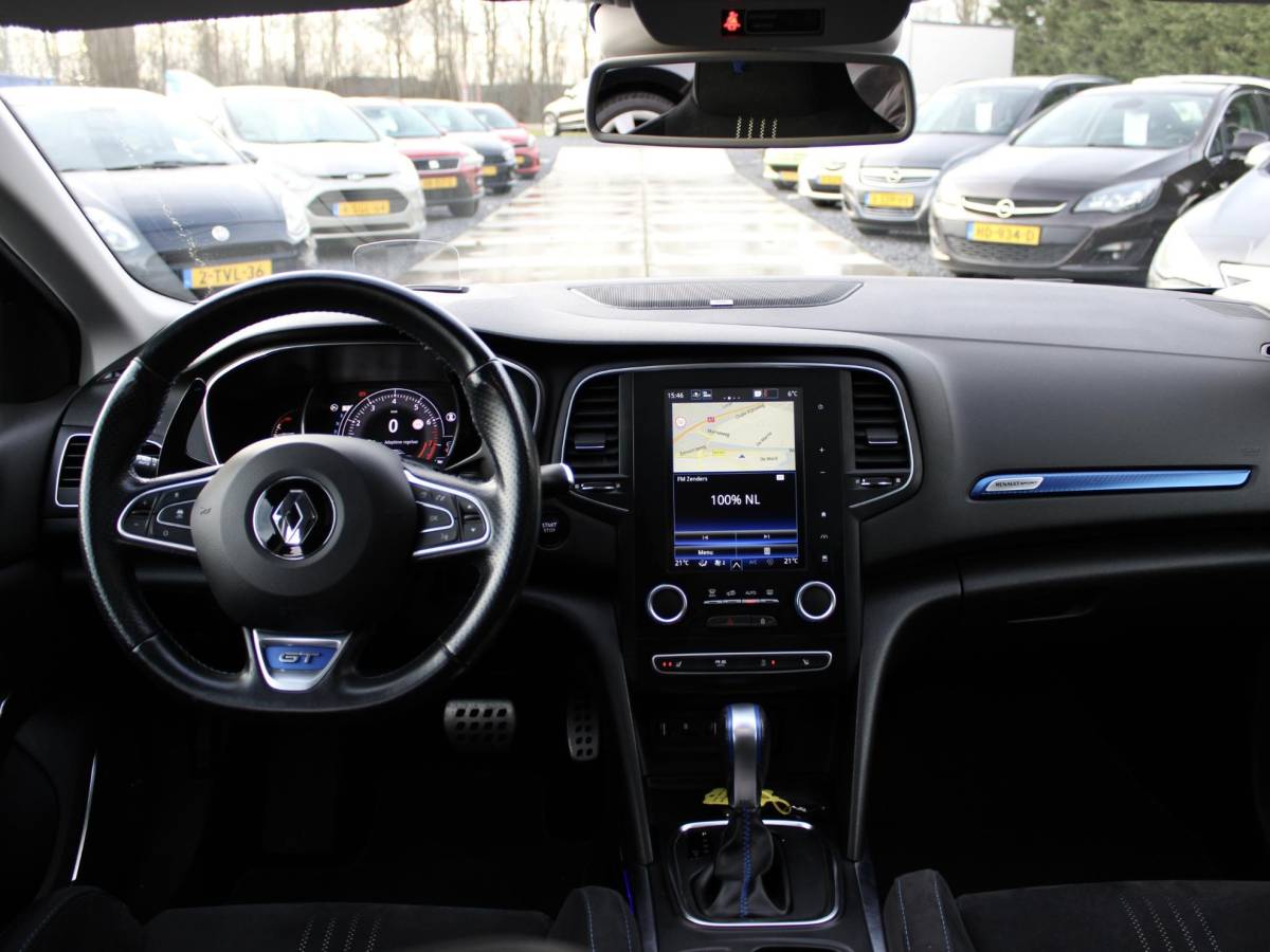 Renault Mégane Estate Renault Mégane Estate 1.6 TCe GT HUD LED 4 Control Pano