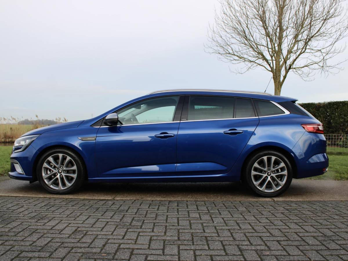 Renault Mégane Estate Renault Mégane Estate 1.6 TCe GT HUD LED 4 Control Pano